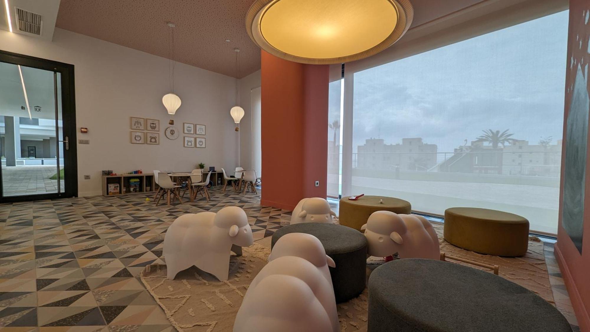 Sunset Cliffs Modern Apartment 貝尼多姆 外观 照片