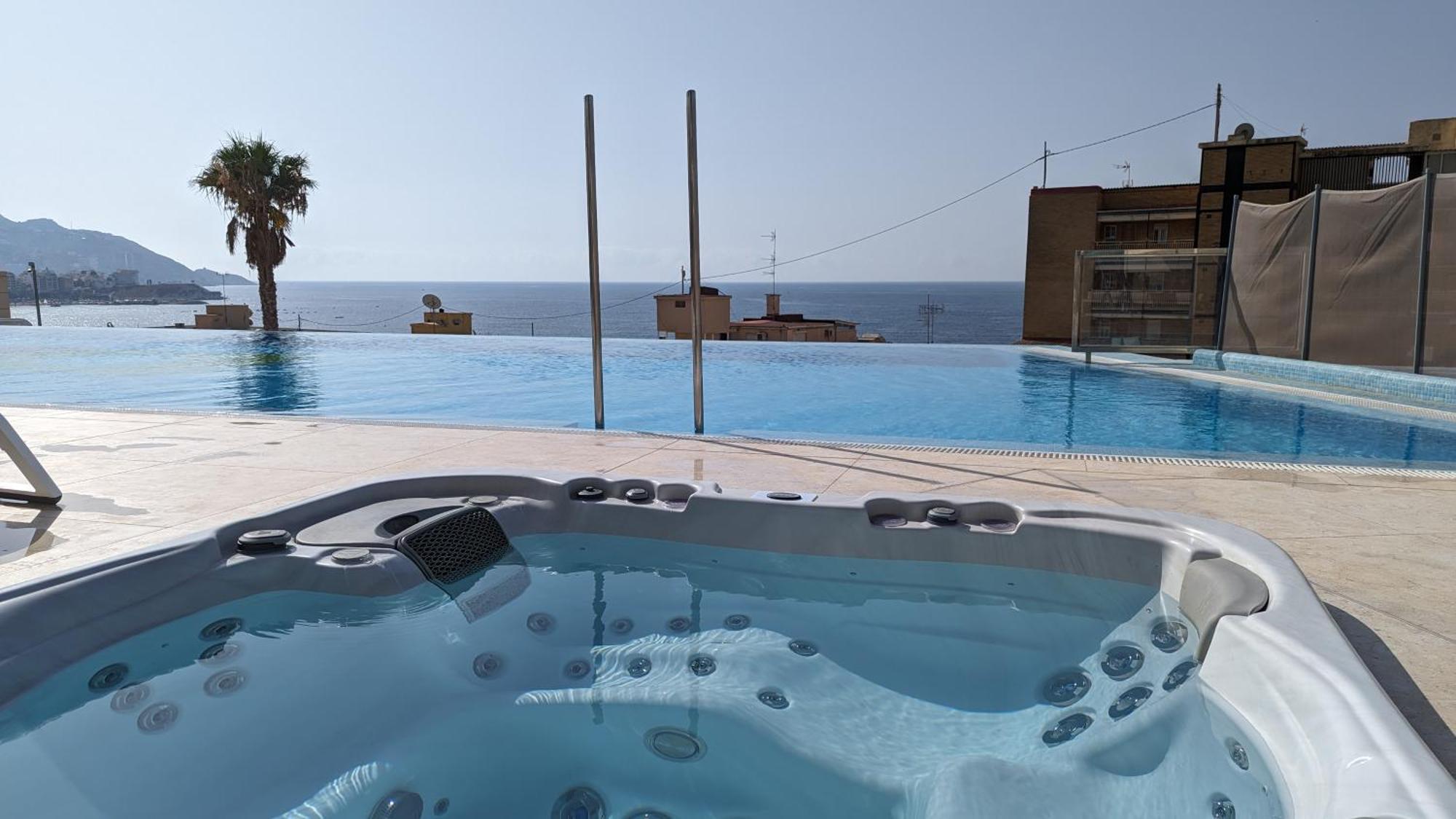 Sunset Cliffs Modern Apartment 貝尼多姆 外观 照片