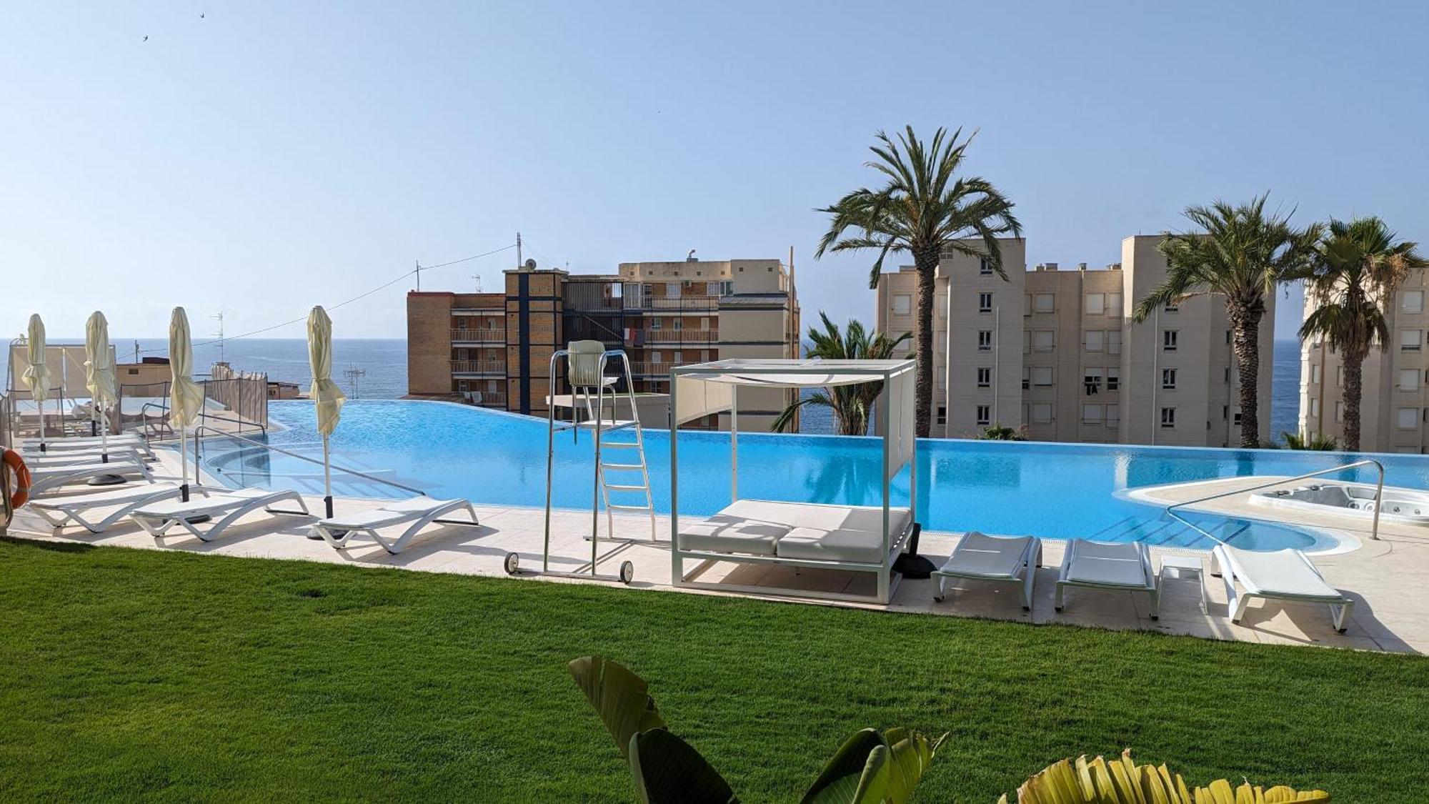 Sunset Cliffs Modern Apartment 貝尼多姆 外观 照片